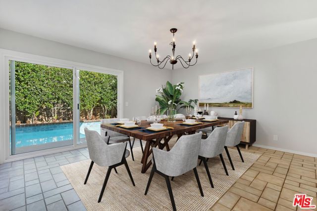 603 Racquet Club Lane, Thousand Oaks CA: https://media.crmls.org/mediaz/1a3097b7-4483-4a97-ac99-374c8abae8ee.jpg