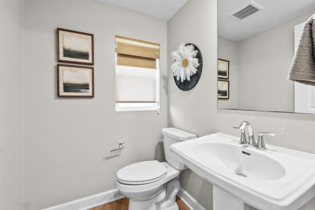 Detail Gallery Image 33 of 72 For 1856 Focus Dr, Chula Vista,  CA 91915 - 4 Beds | 3/1 Baths