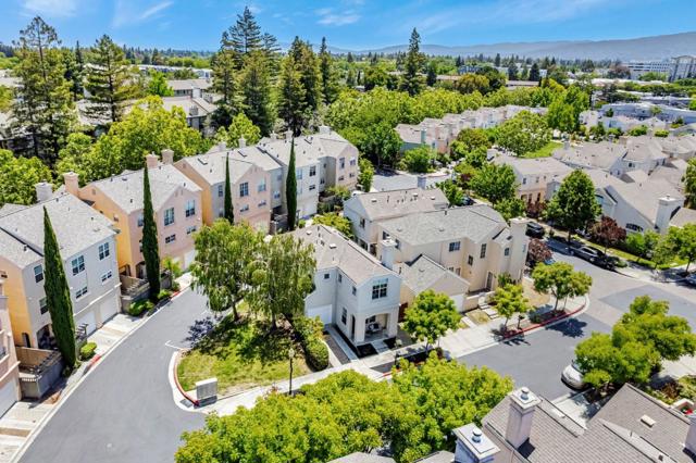 103 Whits Road, Mountain View CA: https://media.crmls.org/mediaz/1a30beaf-33e4-4b08-862a-8db95f37c6dd.jpg