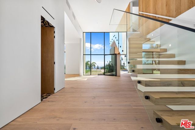 Drew Fenton | 2501 Banyan Drive Los Angeles CA | MLS: 7450499 Drew Fenton | 2501 Banyan Drive Los Angeles CA | MLS: 7450499