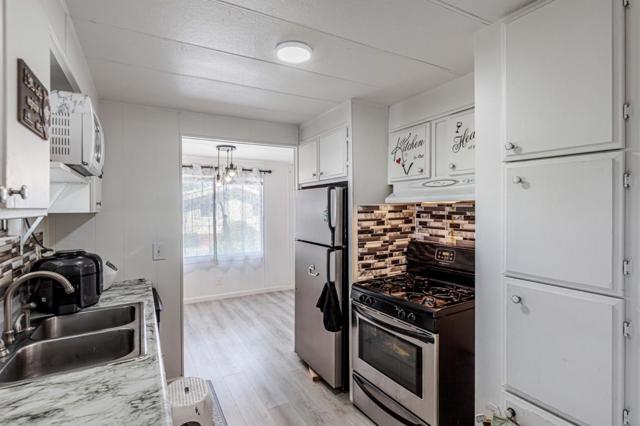 200 Burnett Avenue, Morgan Hill CA: https://media.crmls.org/mediaz/1a321dc0-85ad-400a-bb1d-272cd51dd13d.jpg