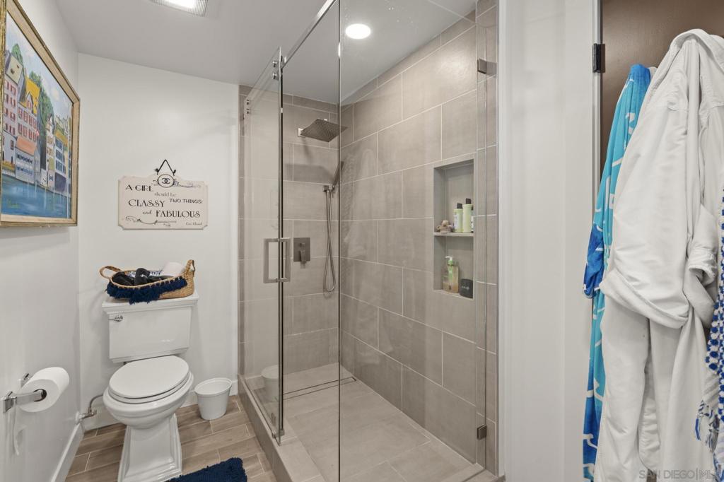404 Bonair St - photo 16