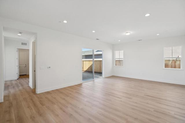 605 Santa Ynez Way, Marina CA: https://media.crmls.org/mediaz/1a36272b-d399-45e1-8200-8d6af1dc7fa0.jpg