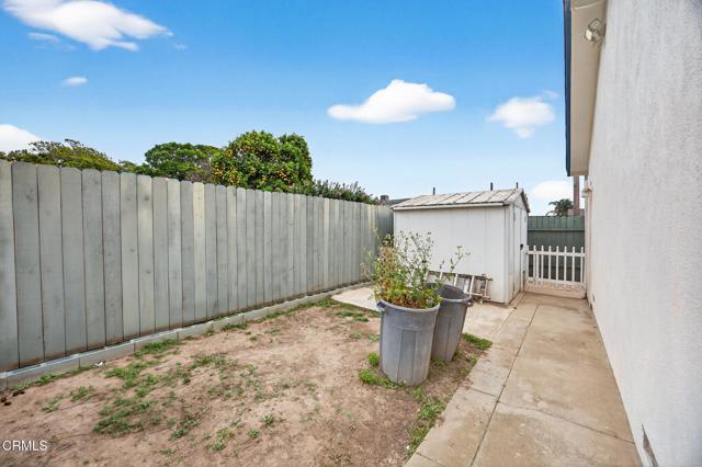 Detail Gallery Image 33 of 38 For 2110 Rhonda St, Oxnard,  CA 93036 - 3 Beds | 2/1 Baths