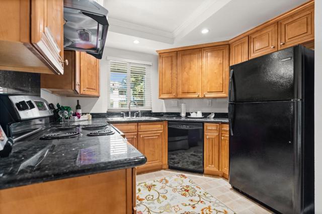 208 Sequim, Fremont CA: https://media.crmls.org/mediaz/1a395c97-05af-4d8a-a729-2d5958008411.jpg