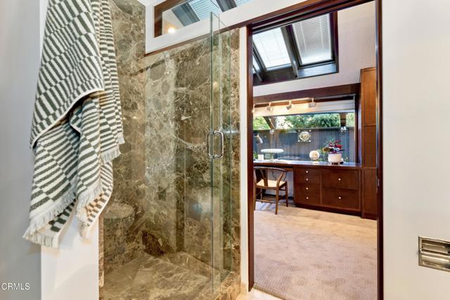 Detail Gallery Image 38 of 67 For 1345 Carnarvon Dr, Pasadena,  CA 91103 - 2 Beds | 2 Baths