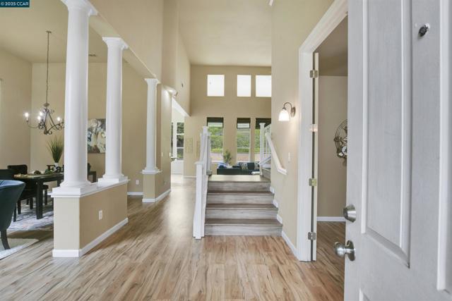 Image 4 of 54 For 5080 Judsonville Dr