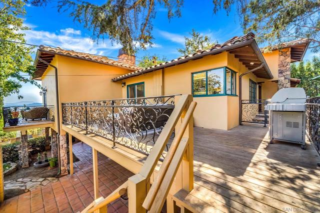 10135 Hermosa Way, La Mesa, California 91941, 4 Bedrooms Bedrooms, ,3 BathroomsBathrooms,Single Family Residence,For Sale,Hermosa Way,250020330SD