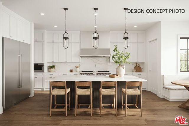 634 15th Street, Santa Monica CA: https://media.crmls.org/mediaz/1a3bf3a0-b90e-4bd9-9f6e-5e42cafb5112.jpg
