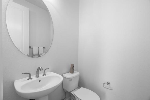 641 Turnbuckle Drive, Redwood City CA: https://media.crmls.org/mediaz/1a3cefbb-f508-497e-8f19-7af7f866b8a3.jpg