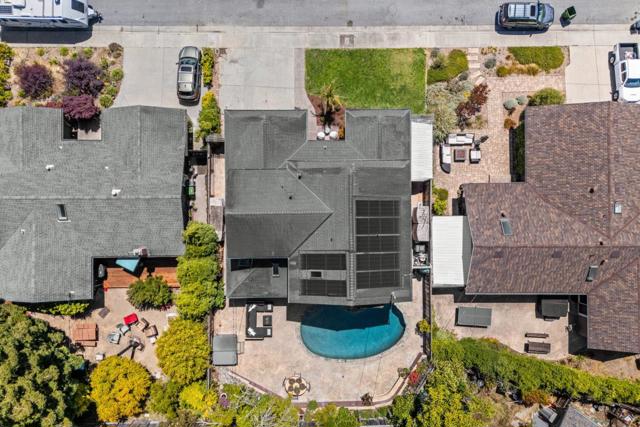 200 Cortez Street, Capitola CA: https://media.crmls.org/mediaz/1a3cf5cf-34a6-4a12-b2a7-a9a63fc9921e.jpg