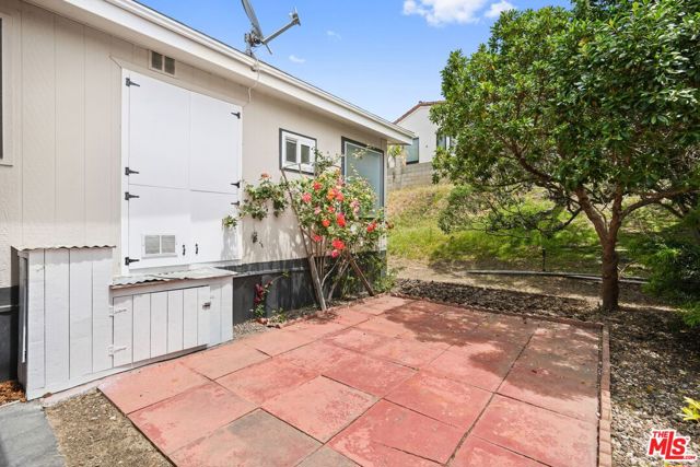 Drew Fenton | 29500 Heathercliff Rd Malibu CA | MLS: 7460247