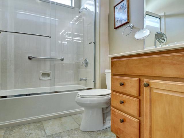 80311 Avenida Santa Belinda, Indio CA: https://media.crmls.org/mediaz/1a3d43bf-cac6-49b4-a126-9814e7f54583.jpg