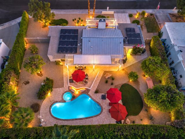2210 E Calle Papagayo, Palm Springs, CA 92262