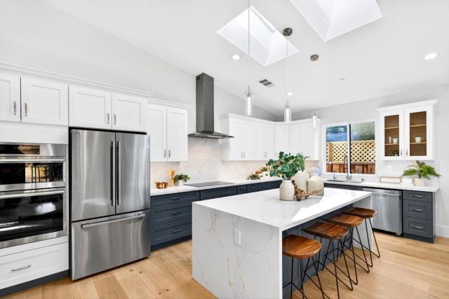 Image 7 of 34 For 873 Cedar Avenue