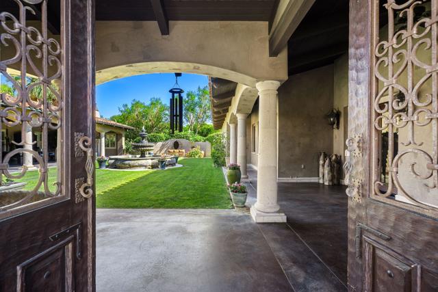 80780 Vista Bonita Trail, La Quinta CA: https://media.crmls.org/mediaz/1a3ddd91-9bdb-4fe8-8270-61ebb51dcd0f.jpg
