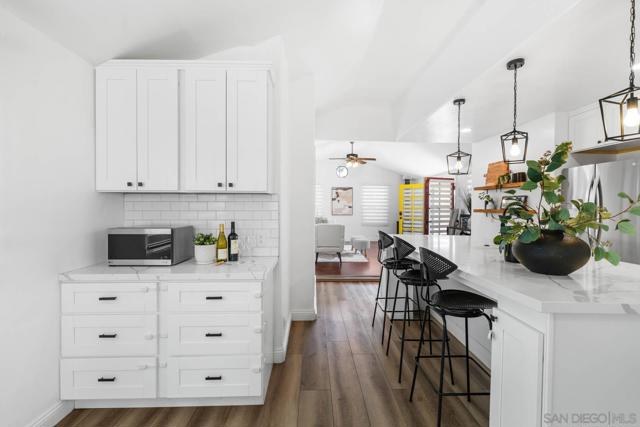 516 Bonito Avenue, Imperial Beach CA: https://media.crmls.org/mediaz/1a3e307f-eb7e-4466-9172-e22ae34db86f.jpg
