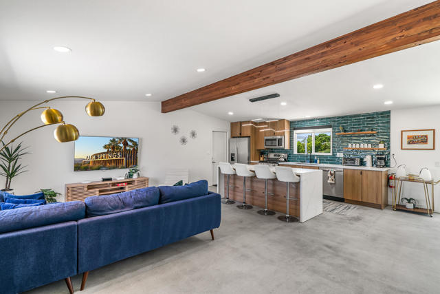 835 Rosa Parks Road, Palm Springs CA: https://media.crmls.org/mediaz/1a3f4ede-be14-495d-9a89-20bde0685aa8.jpg