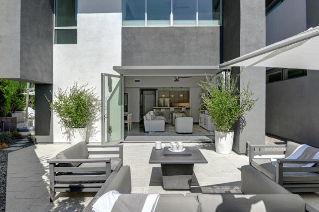 Image 29 of 31 For 329 Goleta Way