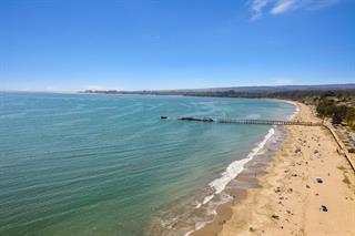 220 Mar Vista Drive, Aptos CA: https://media.crmls.org/mediaz/1a40aa8e-ebbd-4e4d-a9bc-dfeb008f1418.jpg