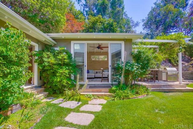 Detail Gallery Image 46 of 55 For 907 Poppy Lane, Carlsbad,  CA 92011 - 4 Beds | 4 Baths