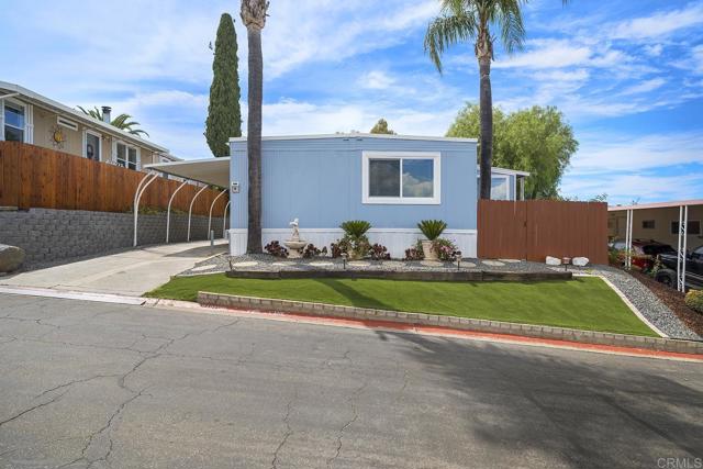 Detail Gallery Image 6 of 63 For 2400 W Valley Pkwy #36,  Escondido,  CA 92029 - 4 Beds | 2 Baths