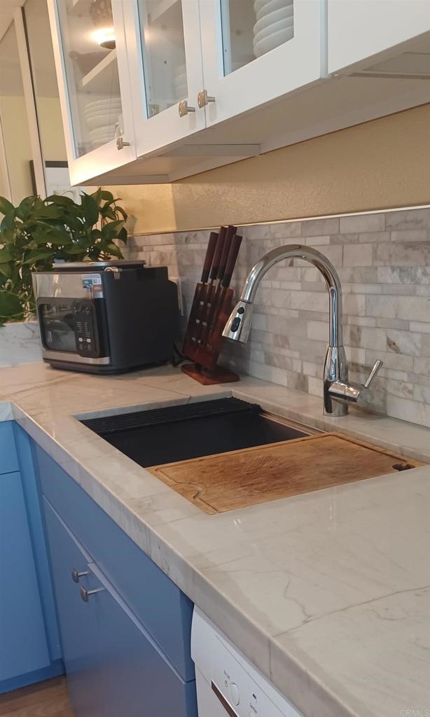 1202 Pacific Street - photo 11