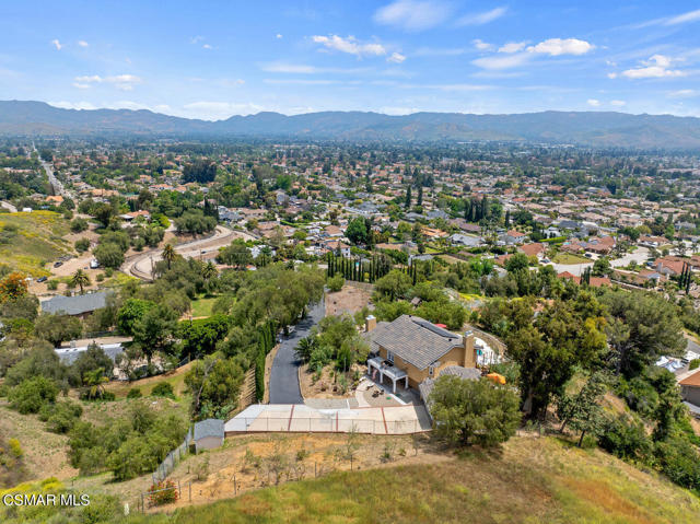 3166 Sycamore Drive, Simi Valley CA: https://media.crmls.org/mediaz/1a420702-a754-480c-97d3-0de011db909b.jpg