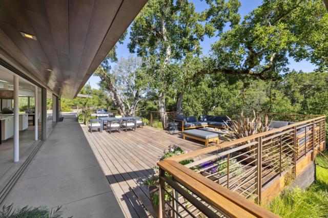 22 Grove Drive, Portola Valley CA: https://media.crmls.org/mediaz/1a42b59f-c3fe-40f1-9170-55304ca9dff7.jpg
