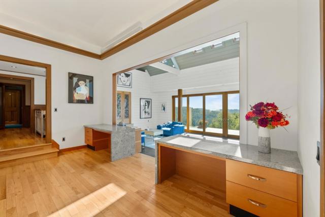 15220 Upper Ellen Road, Los Gatos CA: https://media.crmls.org/mediaz/1a43d81c-1f7c-4a86-9fc5-79703cd848ad.jpg