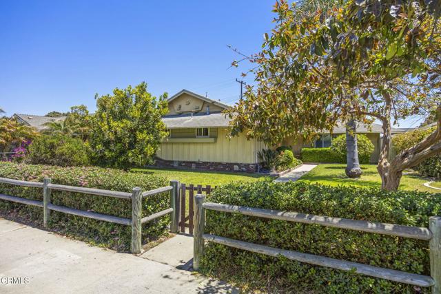 Detail Gallery Image 3 of 38 For 2206 N Ventura Rd, Oxnard,  CA 93036 - 3 Beds | 2 Baths