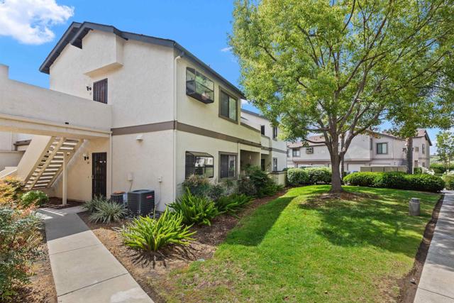 Detail Gallery Image 1 of 1 For 3637 Avocado Village Court #100,  La Mesa,  CA 91941 - 2 Beds | 2 Baths