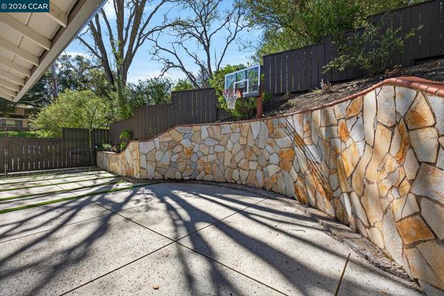 Image 50 of 51 For 1816 Meadow Ln