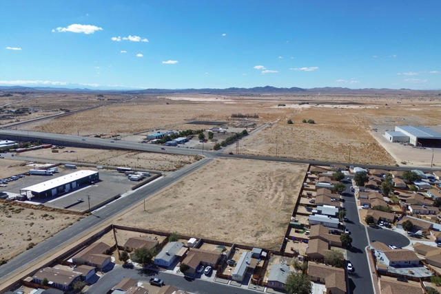 0 Lenwood Road, Barstow CA: https://media.crmls.org/mediaz/1a4811a0-2c99-4156-93b4-8174a63e3b85.jpg