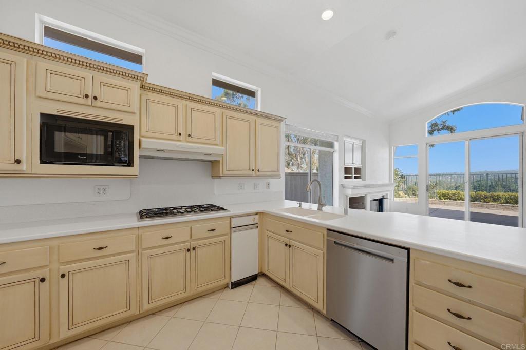 810 Calle Montera - photo 15