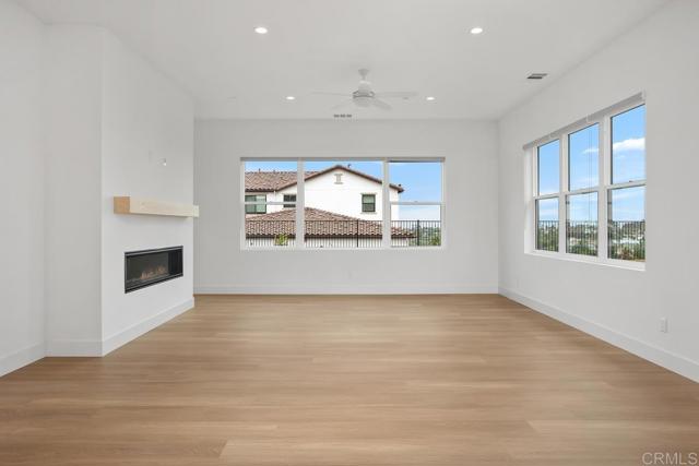1219 Stonemark place, Vista CA: https://media.crmls.org/mediaz/1a48b281-3f93-44be-bd7a-1d5f06462f0b.jpg