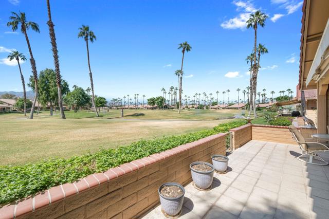 38 Conejo Circle, Palm Desert CA: https://media.crmls.org/mediaz/1a48ec93-8285-4934-93ad-2d2cdfd61956.jpg