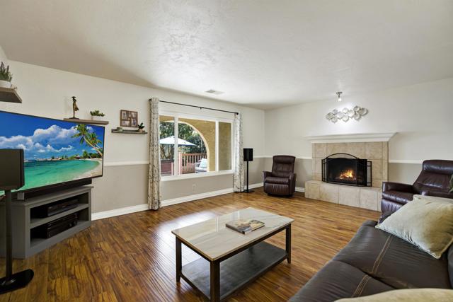 Detail Gallery Image 7 of 74 For 1222 Sheridan Ave, Escondido,  CA 92027 - 3 Beds | 2 Baths