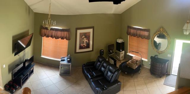 2260 Ventana Court, Hollister CA: https://media.crmls.org/mediaz/1a497741-4310-4cce-a00c-d97a293615b1.jpg