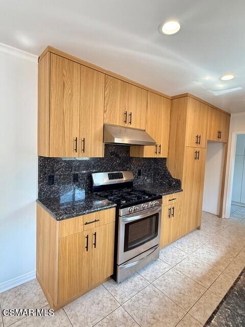 13628 Addison Street, Sherman Oaks CA: https://media.crmls.org/mediaz/1a4b092d-82cf-4d85-b5cf-196f2ebed8d9.jpg