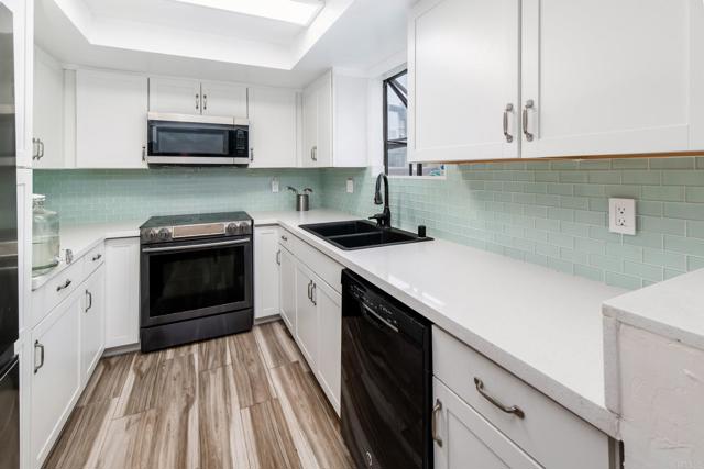Detail Gallery Image 9 of 31 For 7335 Alicante Rd #C,  Carlsbad,  CA 92009 - 1 Beds | 1/1 Baths