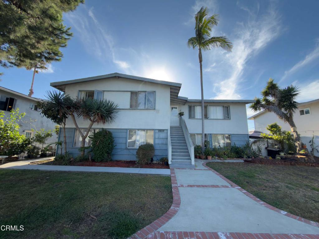 Quadruplex at 2859 Hickory Place