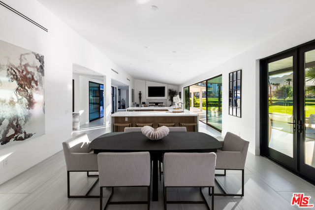 49723 Avenida Montero, La Quinta CA: https://media.crmls.org/mediaz/1a4bc0c4-4132-43fe-ae8e-69f2365fea70.jpg