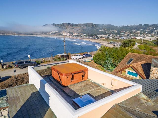 1207 Danmann Avenue, Pacifica CA: https://media.crmls.org/mediaz/1a4c3915-1dff-489f-92f2-88d5d095ac2c.jpg