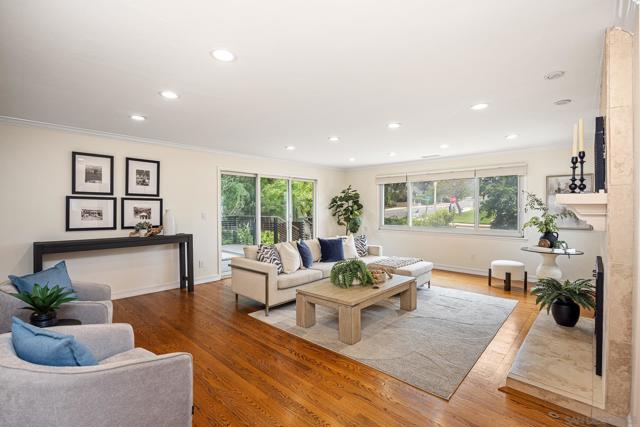 3602 Hyacinth Dr, San Diego CA: https://media.crmls.org/mediaz/1a4cc154-d9ab-4f6f-a45d-85e635ae9596.jpg