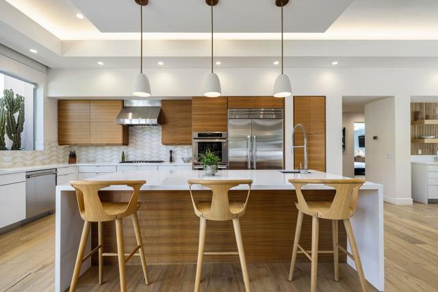75690 Fairway Drive, Indian Wells CA: https://media.crmls.org/mediaz/1a4cf869-7034-4f0b-82d9-ad17913b0e7a.jpg