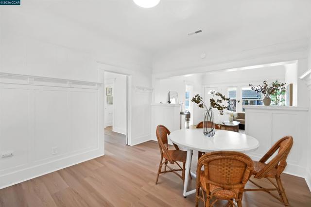 Image 18 of 58 For 456 4th St  