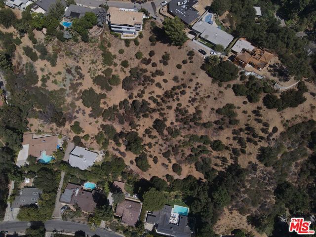 0 Allenwood, Los Angeles CA: https://media.crmls.org/mediaz/1a4d9d78-644a-481c-9d81-e94af31959ae.jpg