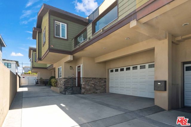 2516 Gates Avenue, Redondo Beach, California 90278, 4 Bedroom Bedrooms, 0 ,2 BathroomBathrooms,Residential,Sold,Gates,0,26840671