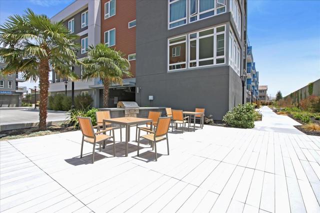 638 Willow Bend Court, San Jose CA: https://media.crmls.org/mediaz/1a4e7f7d-4ba8-44e7-8b95-da70b58a9e72.jpg
